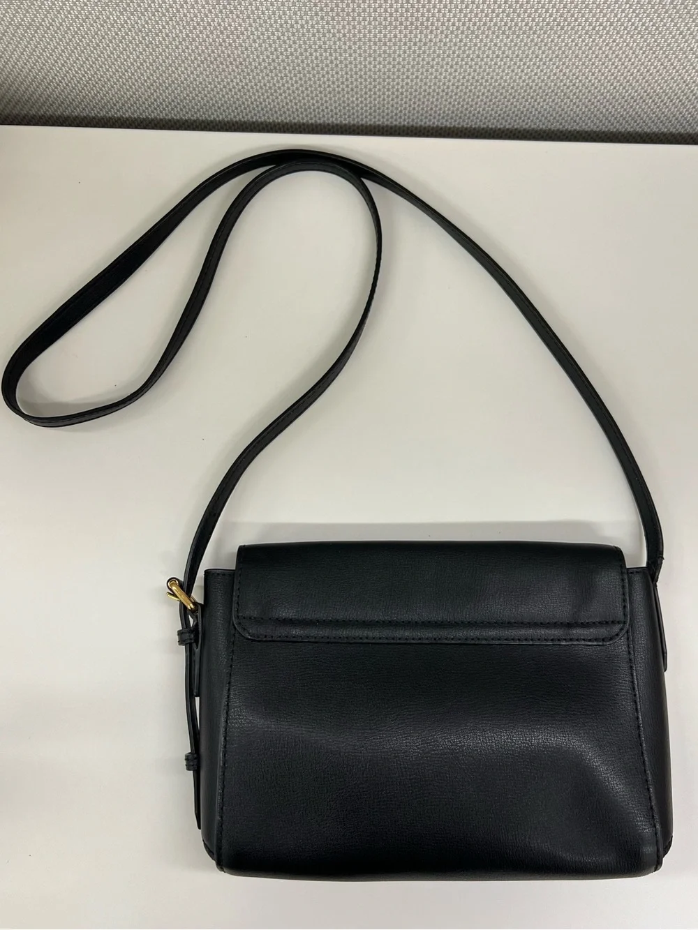 Marc Jacobs Commuter Medium Crossbody Bag